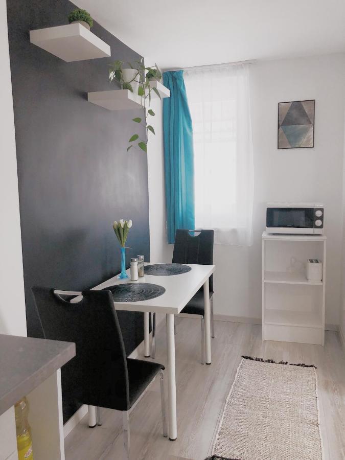 Tramini Apartmanok Eger Extérieur photo